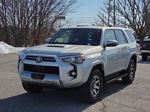 2024 Toyota 4Runner TRD Off Road