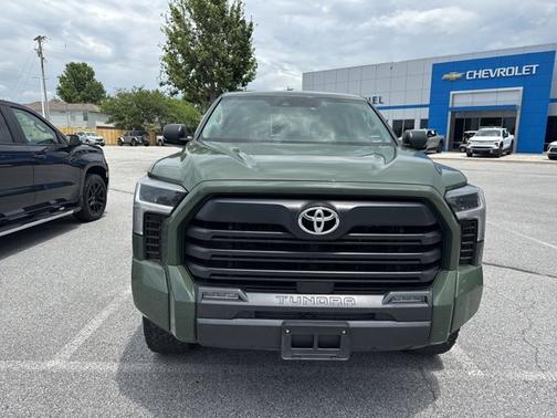 2022 Toyota Tundra SR5
