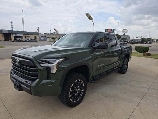 2022 Toyota Tundra SR5