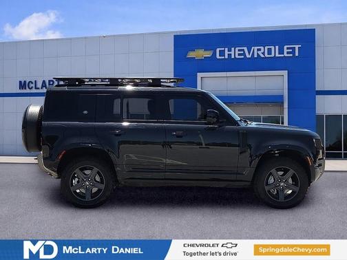 Santorini Black Metallic 2023 Land Rover Defender X-Dynamic SE
