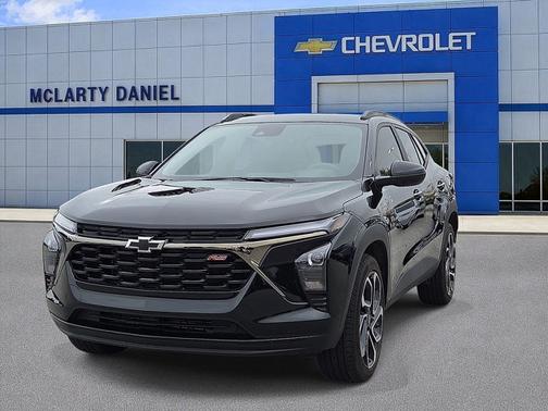 Mosaic Black Metallic 2026 Chevrolet Trax 2RS