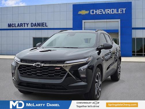 Mosaic Black Metallic 2026 Chevrolet Trax 2RS