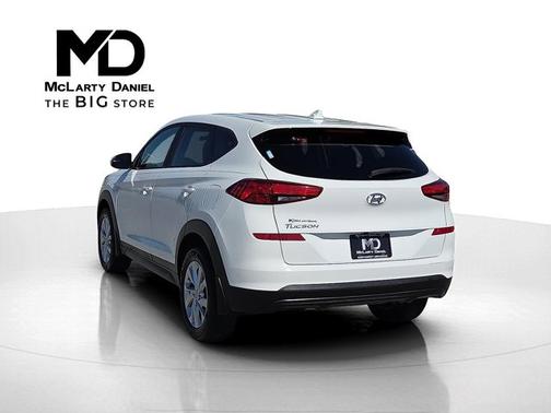 2021 Hyundai TUCSON SE