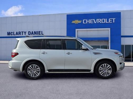 Brilliant Silver Metallic 2024 Nissan Armada SL