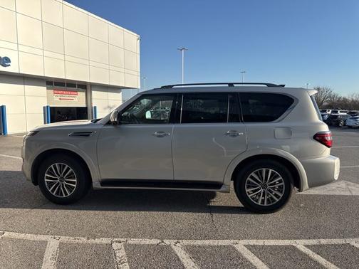 2024 Nissan Armada SL