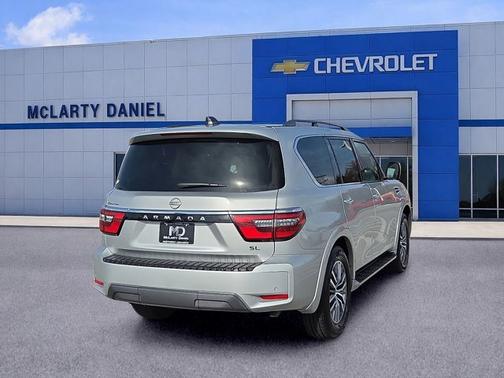 Brilliant Silver Metallic 2024 Nissan Armada SL