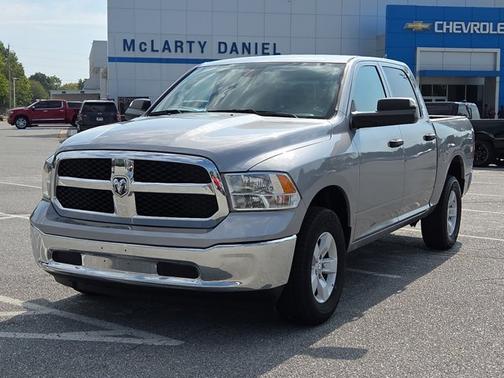 2023 RAM 1500 SLT