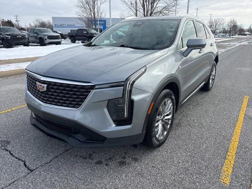 2024 Cadillac XT4 AWD Premium Luxury