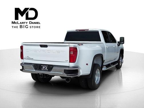 2026 Chevrolet Silverado 3500 LT