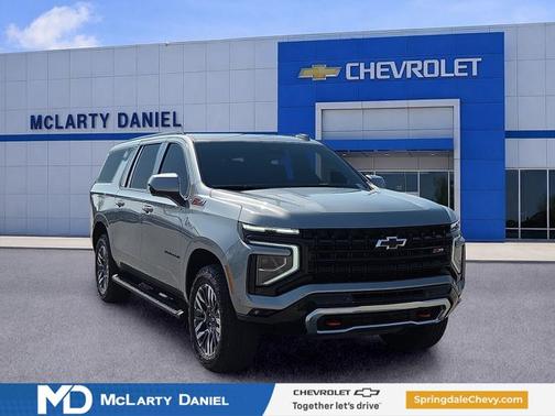 Sterling Gray Metallic 2025 Chevrolet Suburban Z71