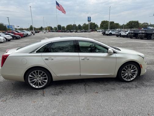 2013 Cadillac XTS Platinum