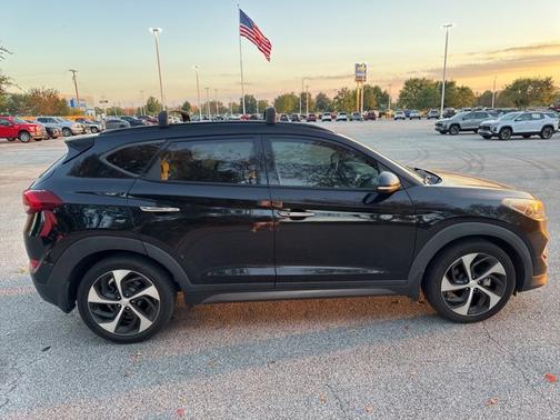 2016 Hyundai TUCSON Limited