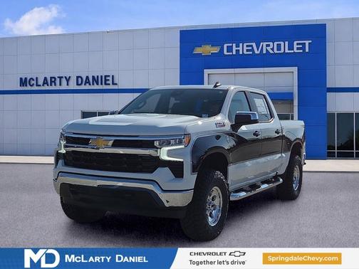 Summit White 2026 Chevrolet Silverado 1500 1LT