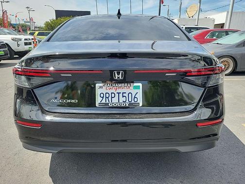 2025 Honda Accord LX 1.5T