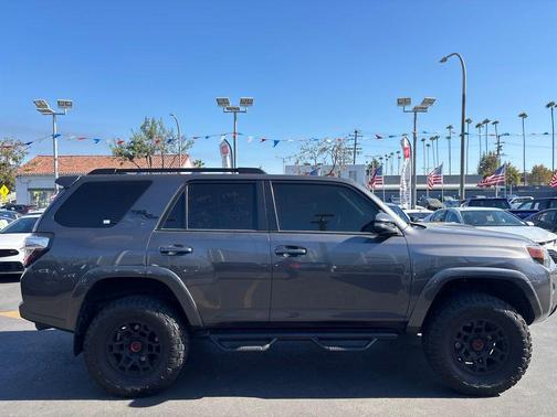 Magnetic Gray Metallic 2023 Toyota 4Runner TRD Off Road Premium
