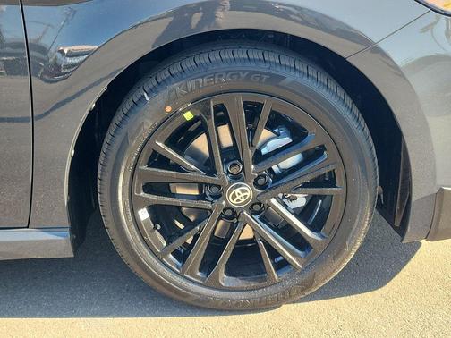 Underground 2026 Toyota Camry SE