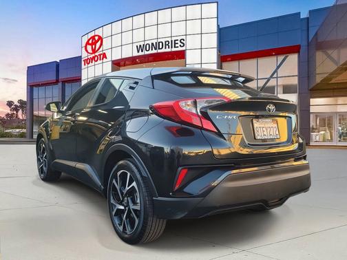 2020 Toyota C-HR XLE