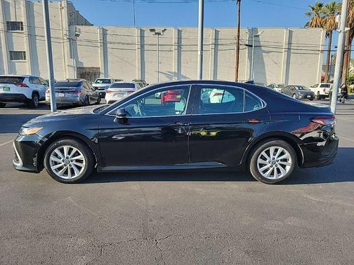 Midnight Black Metallic 2022 Toyota Camry LE