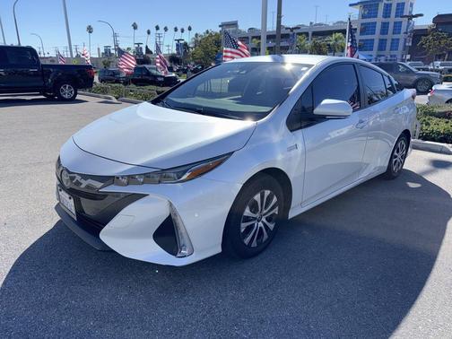 2021 Toyota Prius Prime XLE