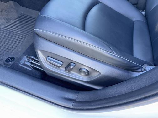 2021 Toyota Prius Prime XLE