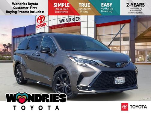 2021 Toyota Sienna XSE 7 Passenger