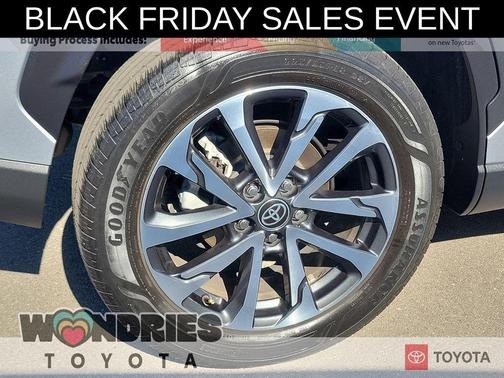 2022 Toyota Corolla Cross XLE