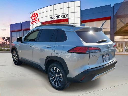 2022 Toyota Corolla Cross XLE