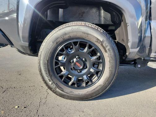 2024 Toyota Tacoma TRD Sport