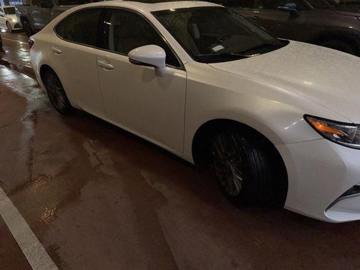 2018 Lexus ES 350 Base