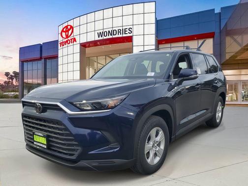 2026 Toyota Highlander LE