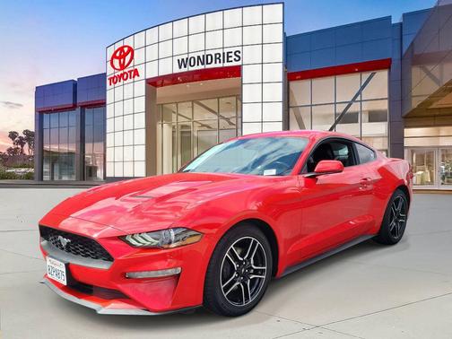 2022 Ford Mustang EcoBoost Premium