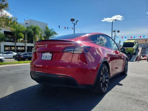 2023 Tesla Model Y Performance Dual Motor All-Wheel Drive