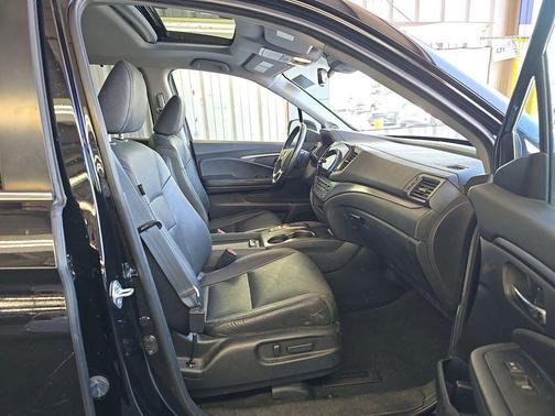 Black 2021 Honda Pilot 2WD Special Edition