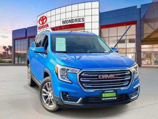 2024 GMC Terrain SLT