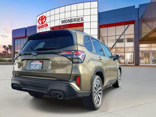 2025 Subaru Forester Touring