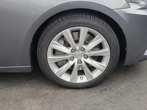 2016 Lexus IS 200t Base