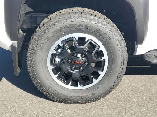 2025 Toyota 4Runner TRD Off Road