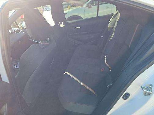 2025 Toyota Corolla Hybrid SE