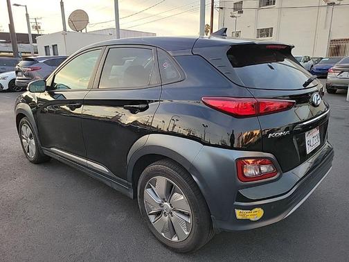 Ultra Black 2021 Hyundai KONA EV Ultimate