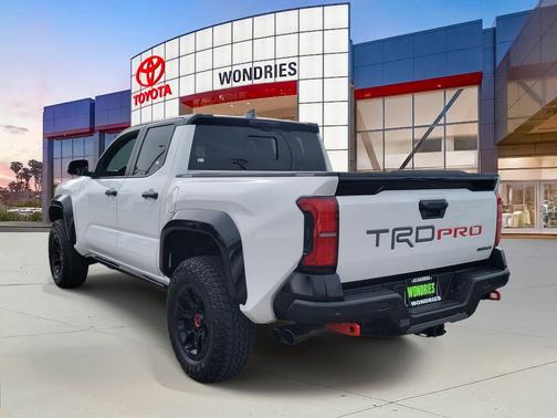 2025 Toyota Tacoma Hybrid TRD Pro