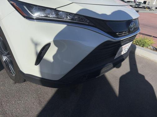2022 Toyota Venza LE