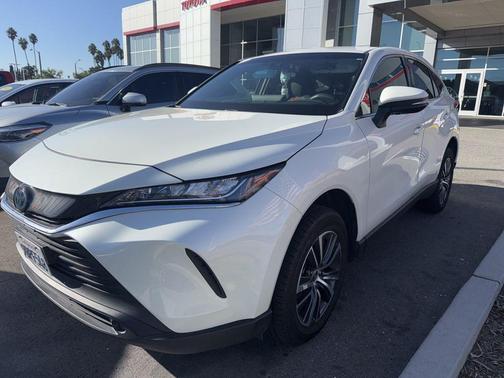 2022 Toyota Venza LE