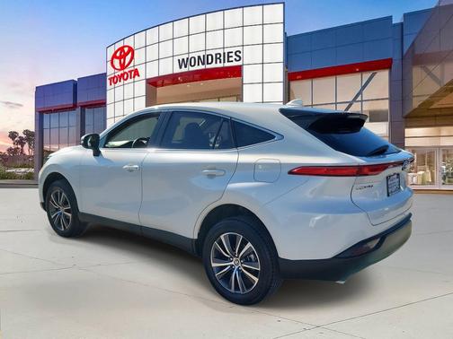 2022 Toyota Venza LE