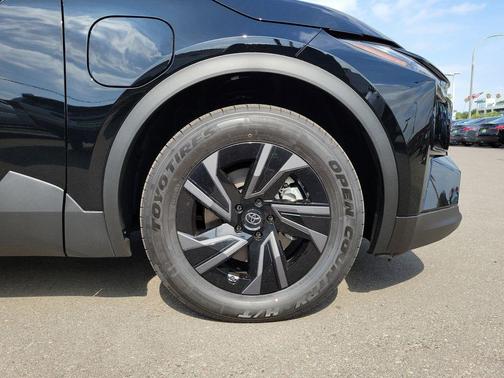 Midnight Black Metallic 2026 Toyota C-HR SE