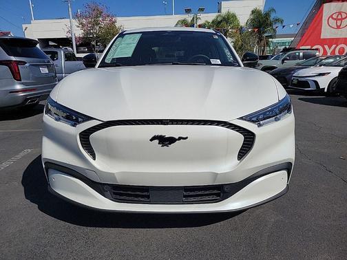 2023 Ford Mustang Mach-E Select