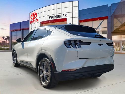 2023 Ford Mustang Mach-E Select