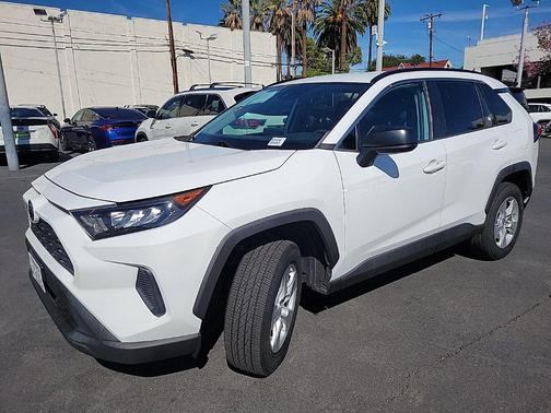 2021 Toyota RAV4 Hybrid LE