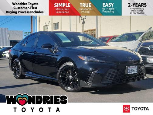 2025 Toyota Camry SE