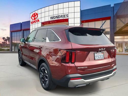 2025 Kia Sorento S