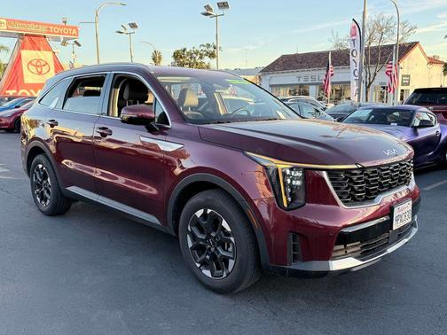 2025 Kia Sorento S
